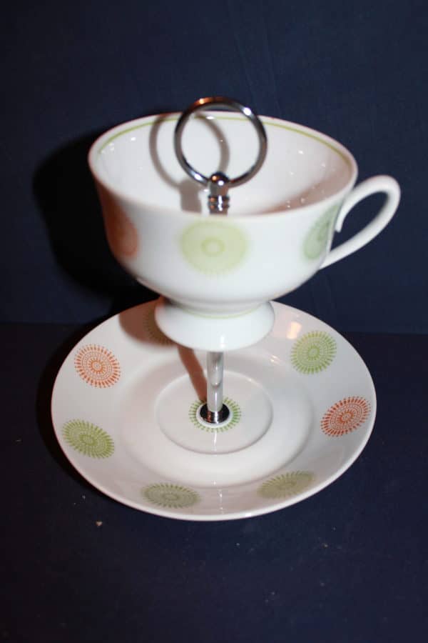 #222 Etagere Tasse