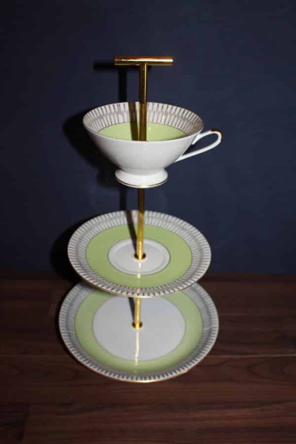 #458 Etagere Sammelgedeck